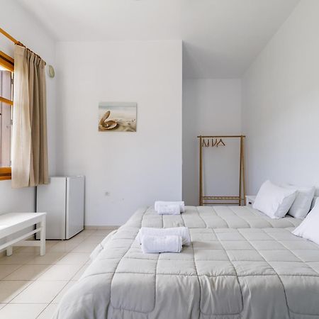 White Lily Aparthotel Szkópelosz Kültér fotó