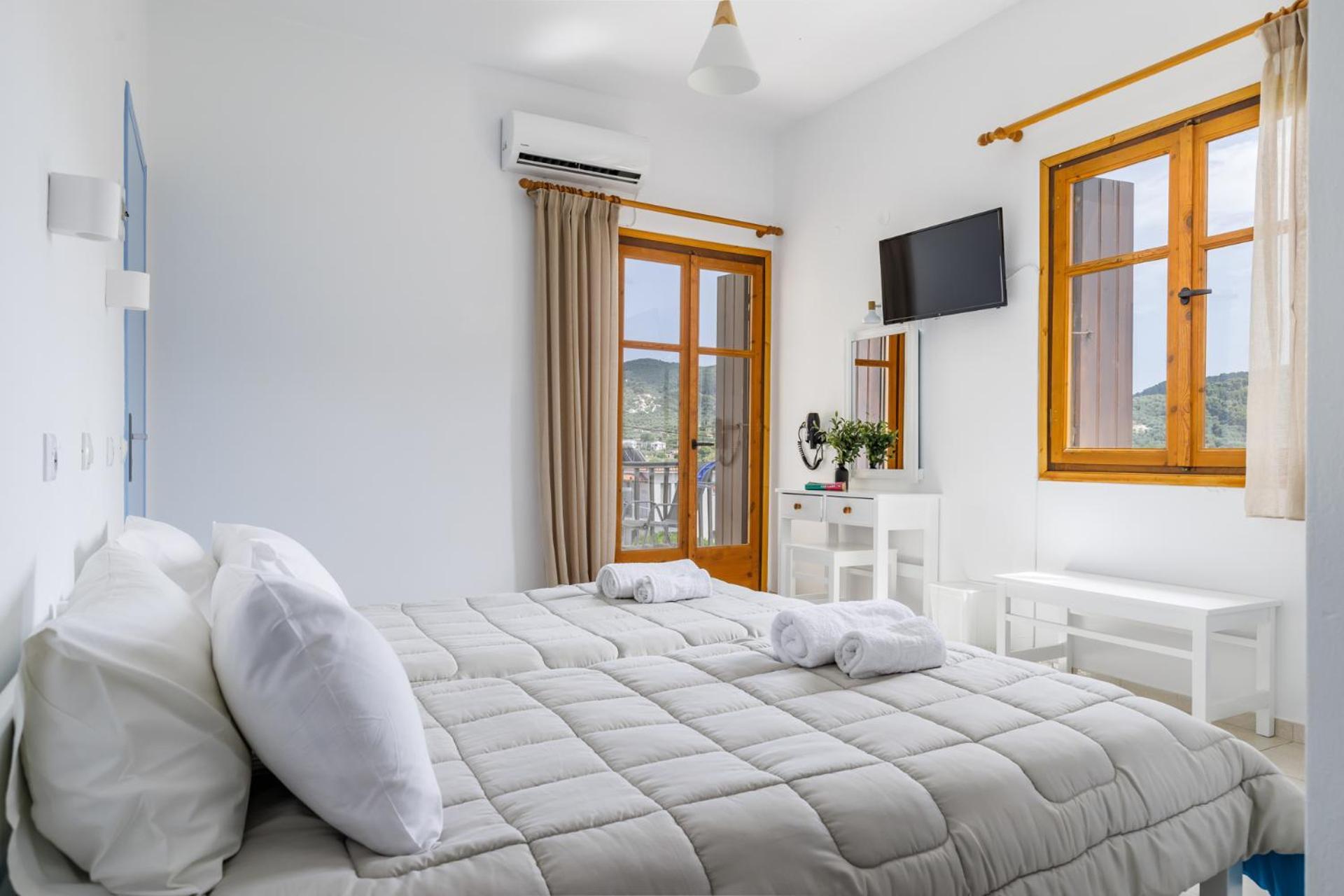 White Lily Aparthotel Szkópelosz Kültér fotó